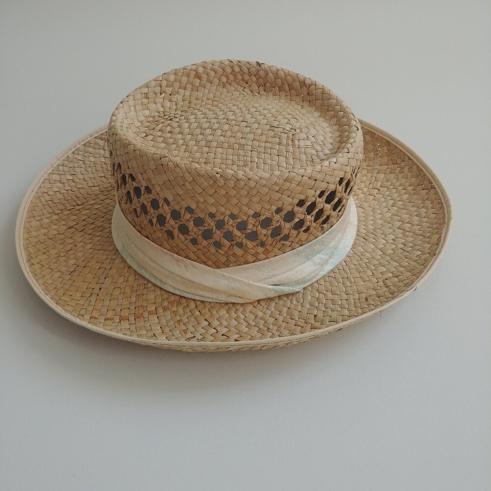 Straw sunhat with brim and faded pastel trim - Picture 2 of 9
